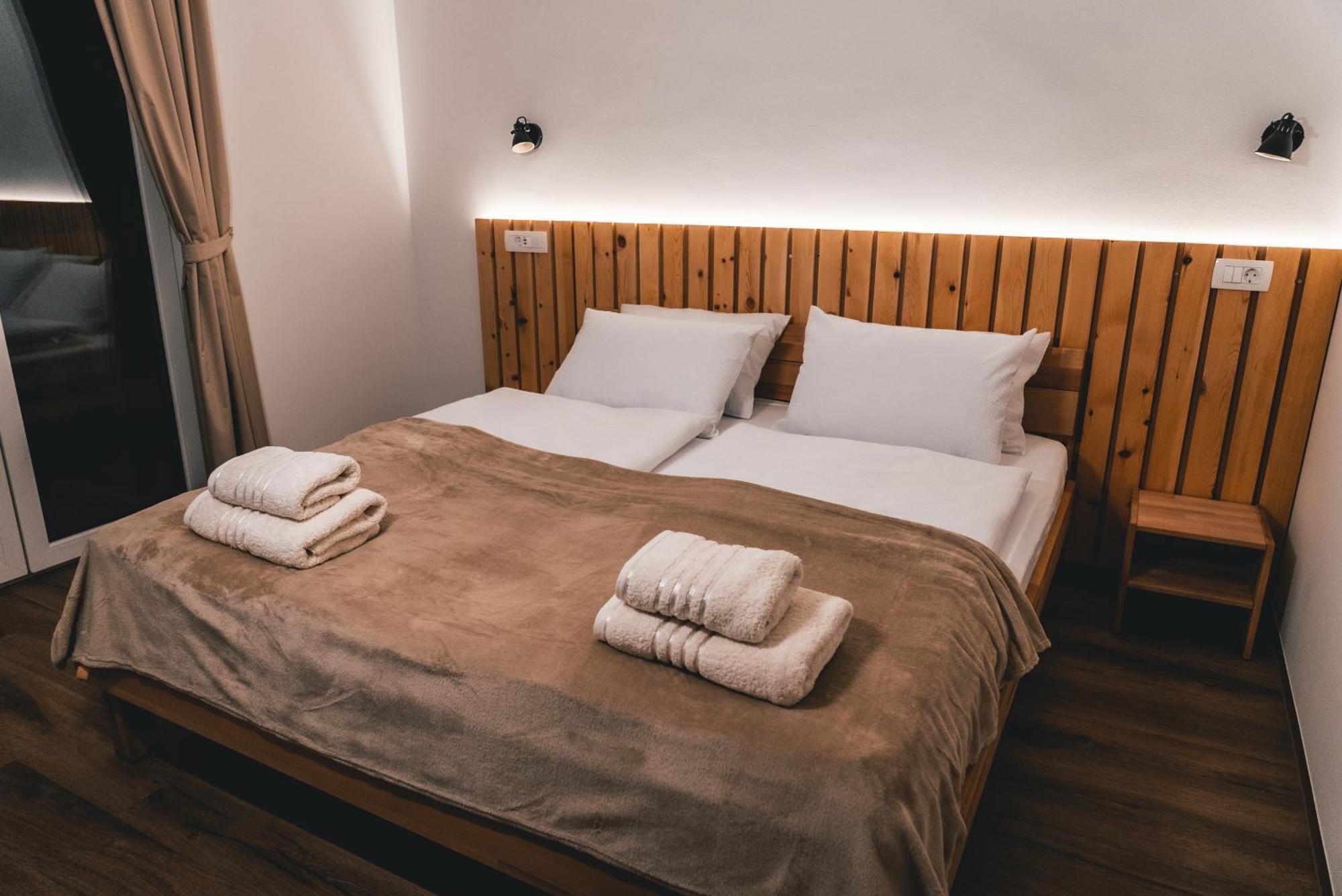 Podlipnik Apartments クランスカゴーラ エクステリア 写真